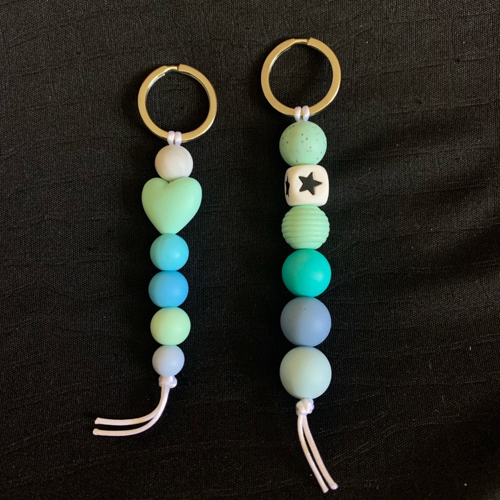 Zipper pull set